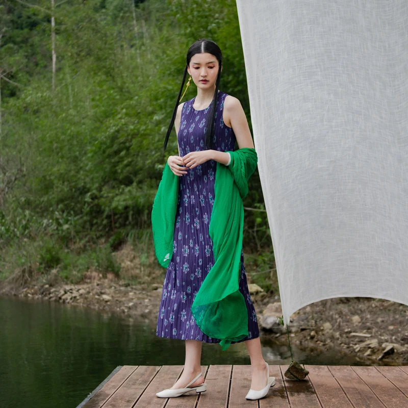 

A Life On The Left Women Suspended Dress Sleeveless Round Neck Loose Traditional Chinese Hydrangea Print Purple Long Skirt