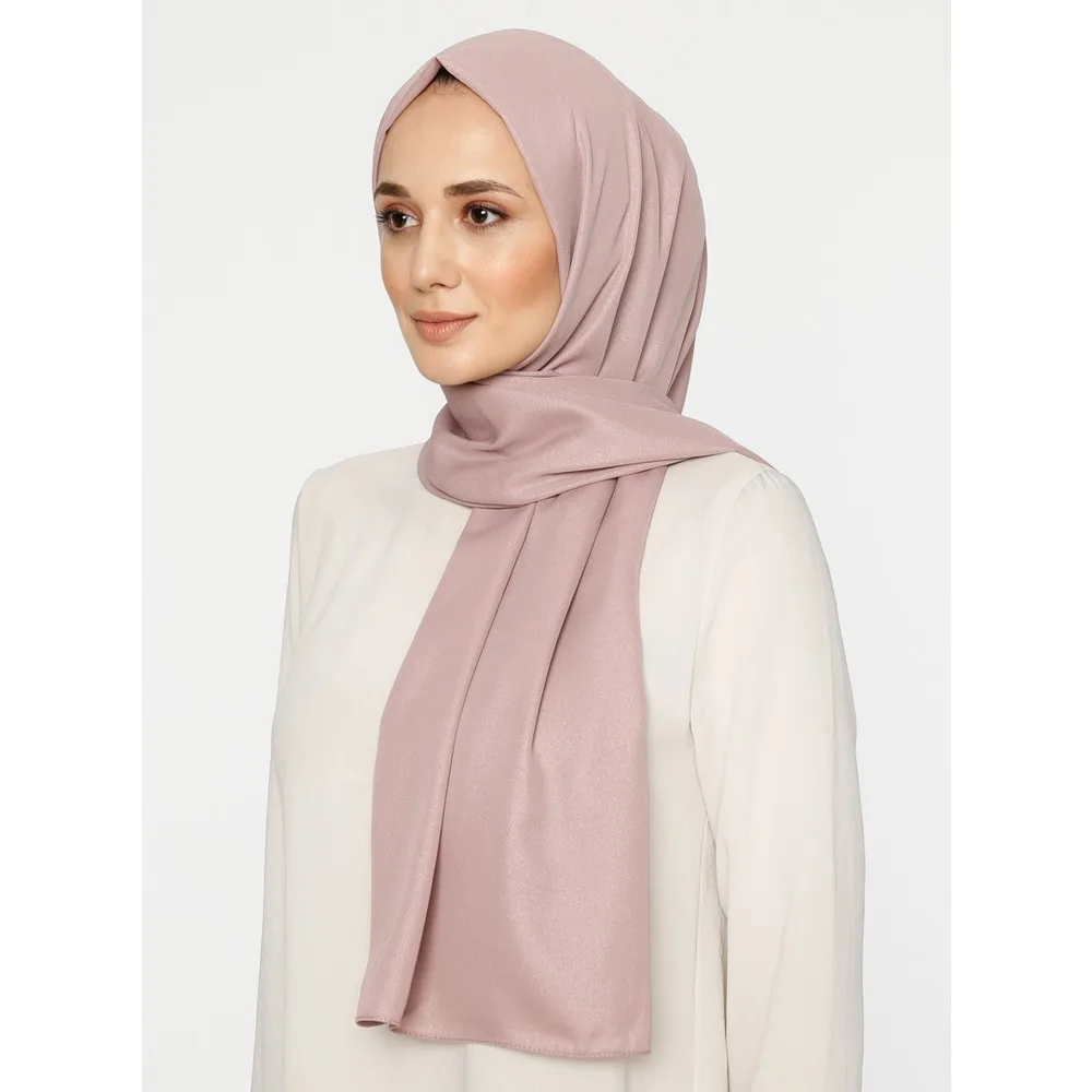 

Dorlie Women Silvery Medina Its Silk Shawl