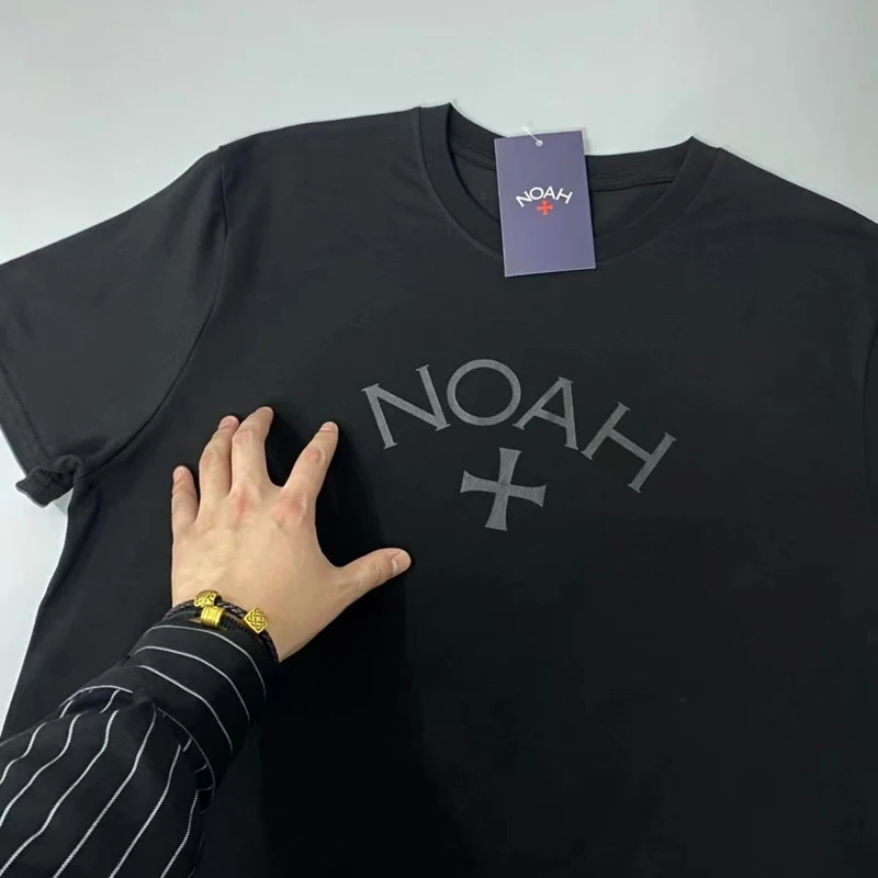 

Black Noah T-shirt Classic Simple Cross Letter Print NOAH Summer Cotton Breathable Men Women Couples Short Sleeved T Shirt