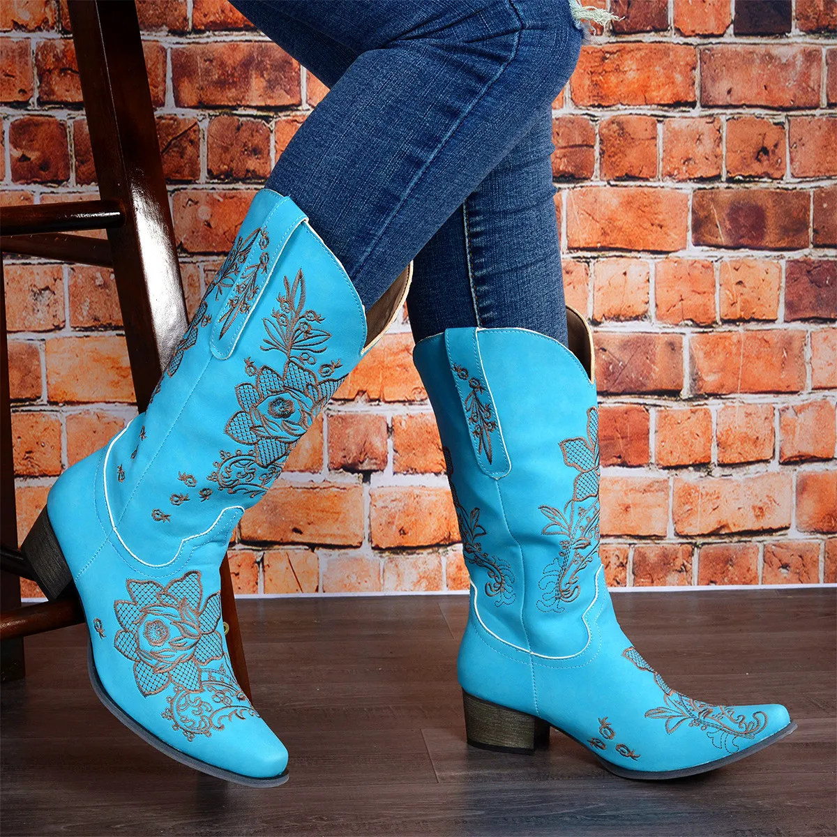 BONJOMARISA-Botas de tacón grueso con bordado de vaquero para mujer, zapatos de marca florales, sin cordones, estilo occidental, Vintage, de alta calidad, Otoño, novedad