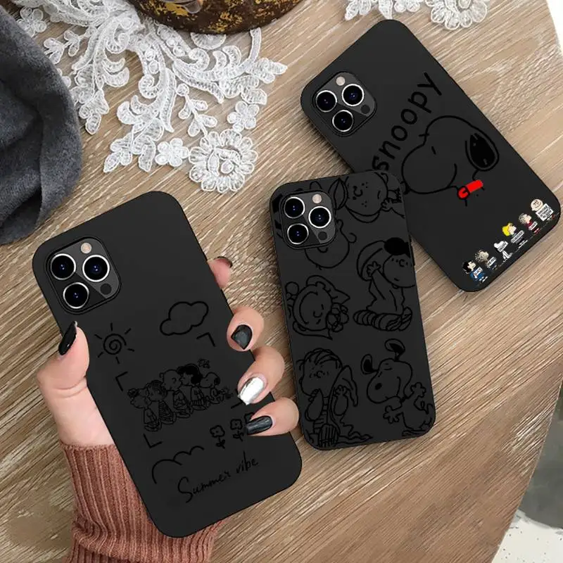 

Cute Cartoon Dog Snoopy Phone Case for iphone 13 12 11 Pro Mini XS MAX 8 7 Plus X SE 2020 XR Silicone Soft cover
