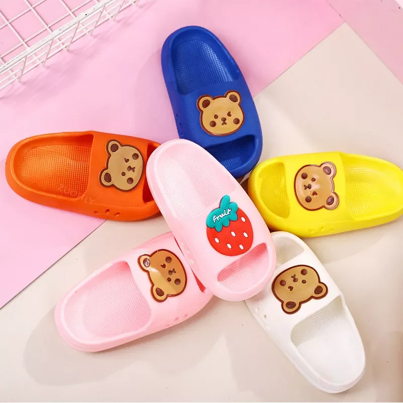 

Cartoon Cute Bear Infant Slippers for Boy Girl Summer Kid Beach Shoes Baby Home Bathroom Soft Indoor Flip Flops Children Sandals