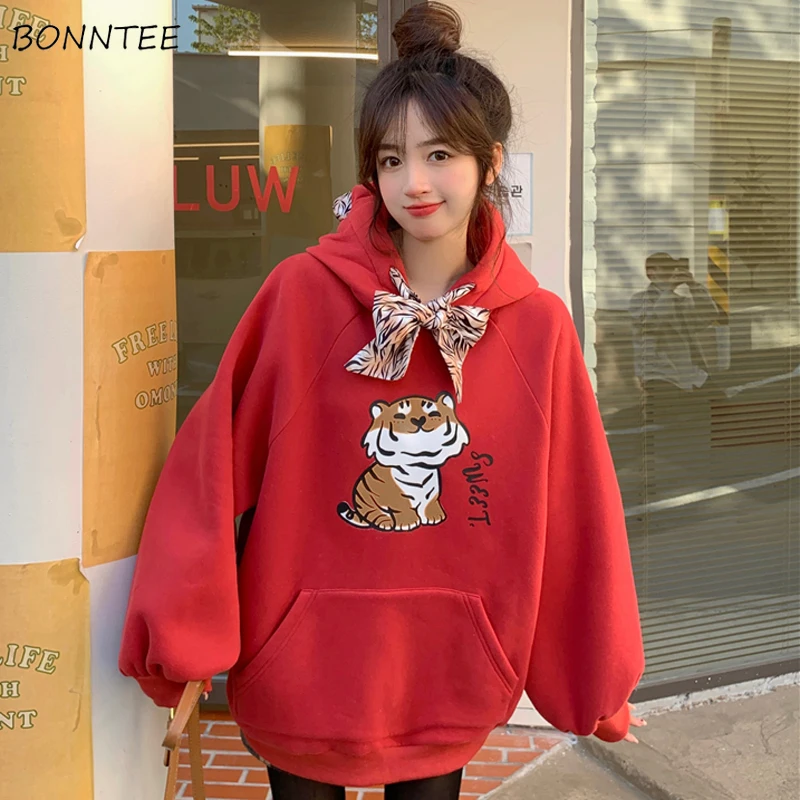 

Женская зимняя толстовка с капюшоном и принтом, свободного покроя