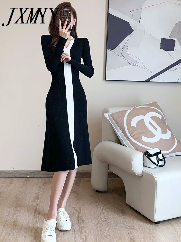 

JXMYY осень-зима светильник кое и знакомый цвет контрастный V-образный вырез элегантное темпераментное тонкое трикотажное платье средней дли...