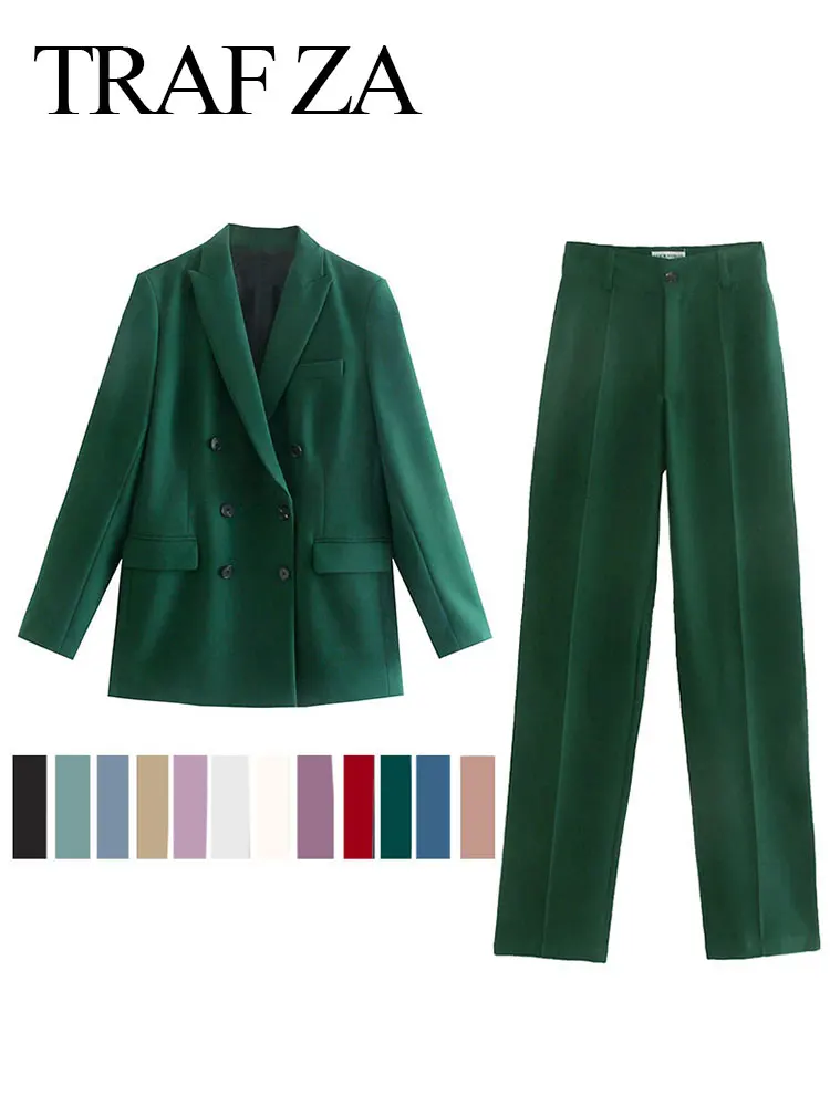 Костюм женский двубортный из блейзера и брюк однотонный с длинным рукавом |