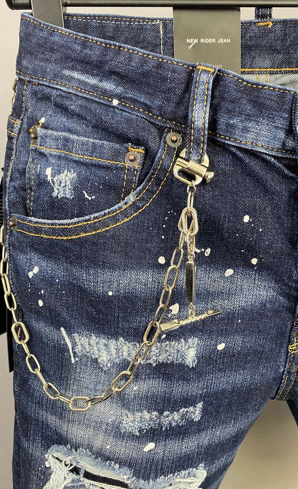 2023 Summer New D2 Denim Shorts Men's Hole Patch Letter Speckle Print Slim Fit Five-point D2 Jeans