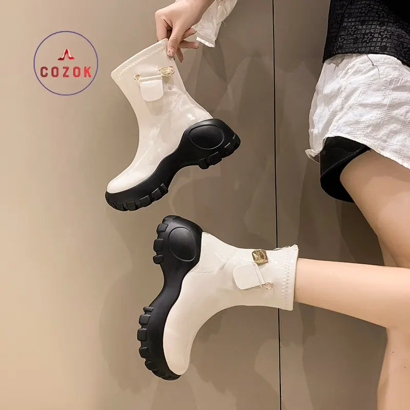 

Женские мотоциклетные ботинки на платформе, повседневные Черные ботильоны в стиле панк с пряжкой и молнией сзади, обувь для увеличения рост...