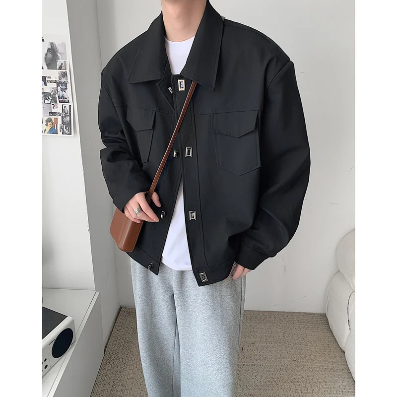 

Spring Shoulder Pad Jacket Men Fashion Casual Pocket Black Jackets Mens Streetwear Korean Loose Bomber Jacket Men Outwear M-2XL