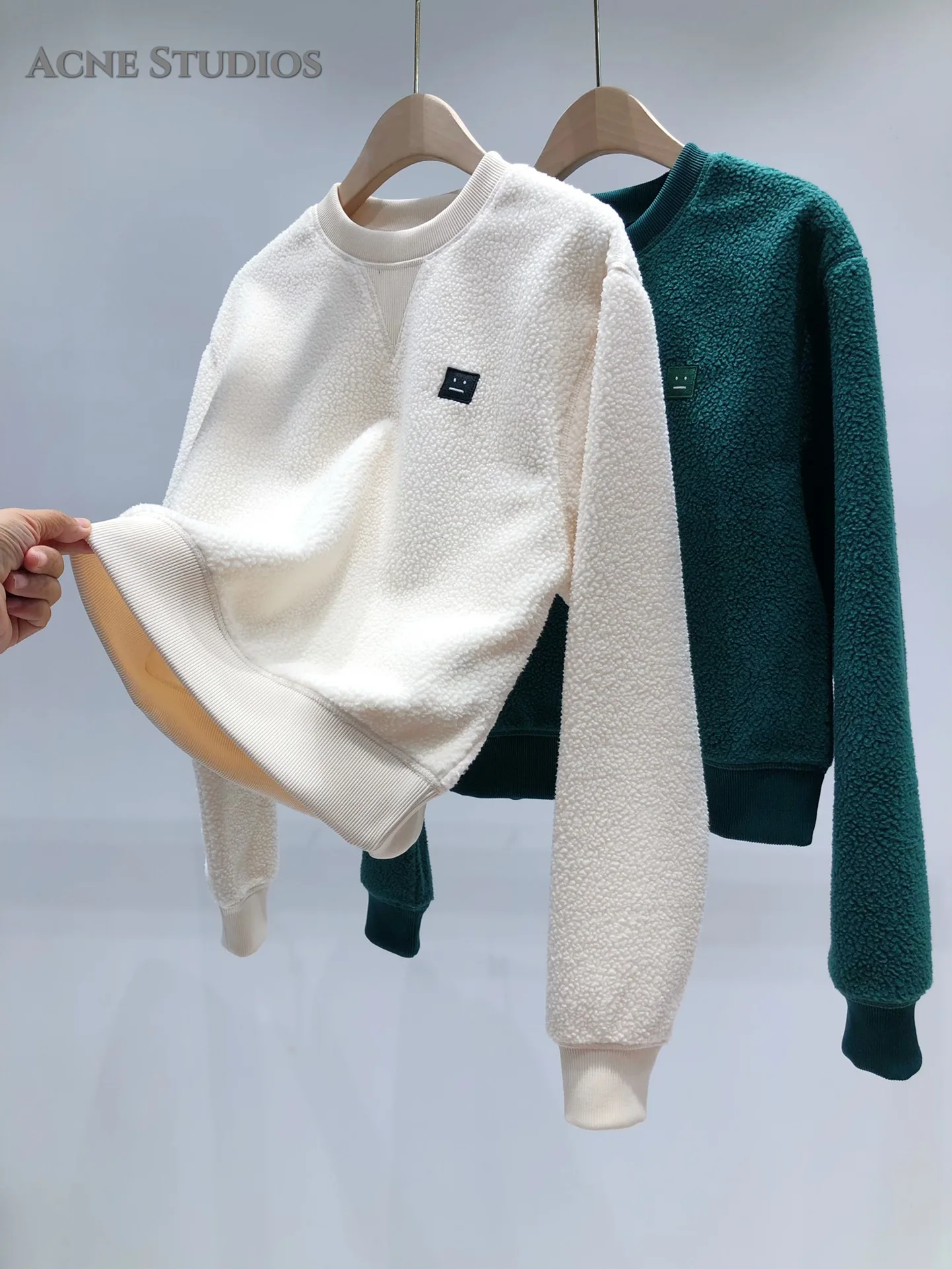 

Осенние новые Худи от акне-студий из овечьей шерсти Женский свитшот с улыбающимся лицом