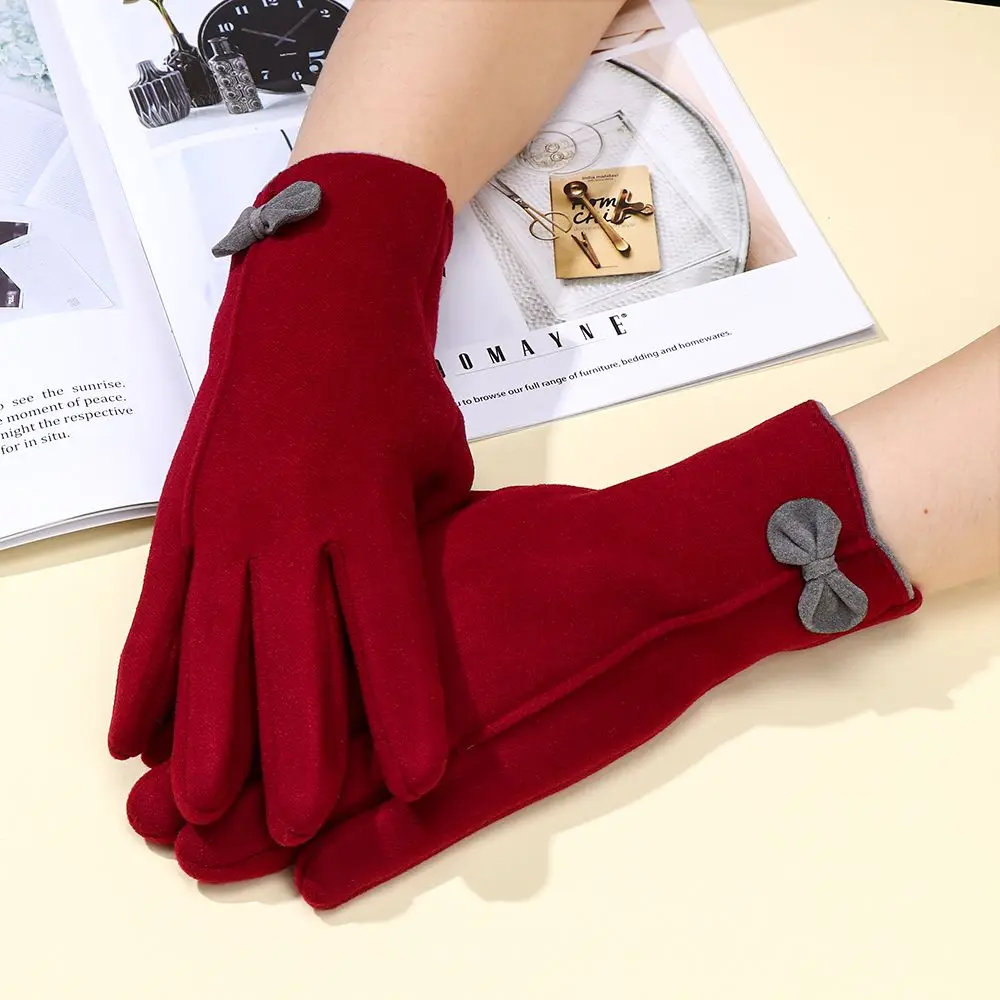 

Winter Female Autumn Outdoor Sports Gloves Artificial Rabbit Hair Touch Screen Gloves Cycling