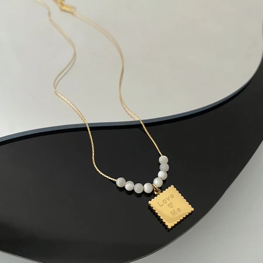 

Korean Simple Personality Girl Square Tag Love Engraved Letters Titanium Steel Snake Bone Chain Shell Necklace Female Jewelry Gi