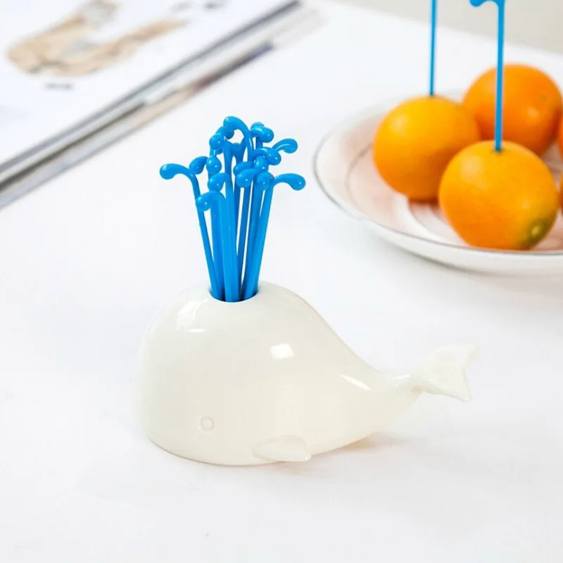 

Cute Moby Dick Fountain Fruit Fork Set,Creative Animal Whale Fruit Sticks,Fashion Home Decoration 16 Pack