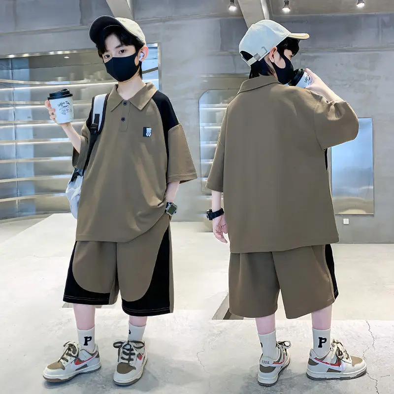 

Детский спортивный костюм с отложным воротником, футболка и шорты