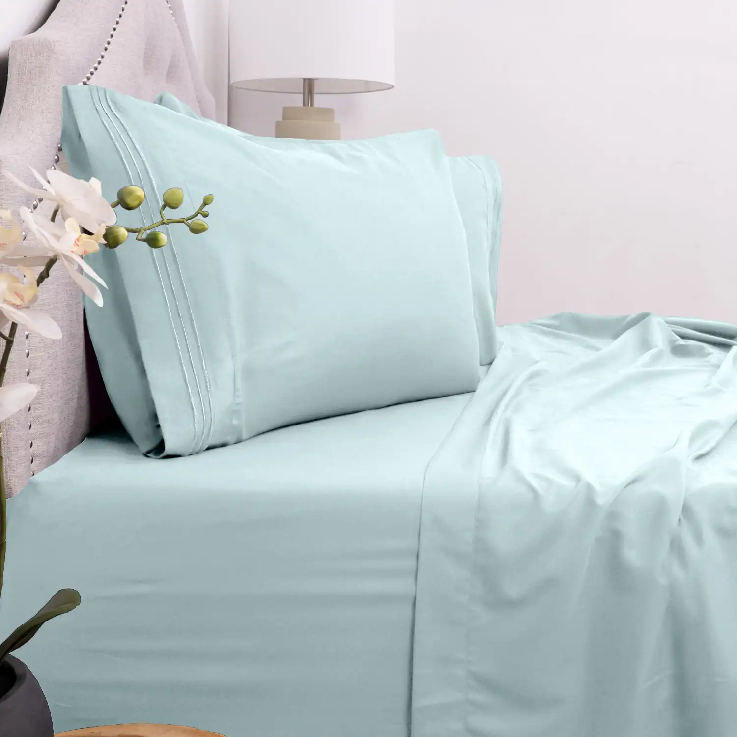

4 Pieces Luxury 1800 Thread Count Aqua Blue Microfiber, Polyester Sheet Sets, California King, Deep Pocket