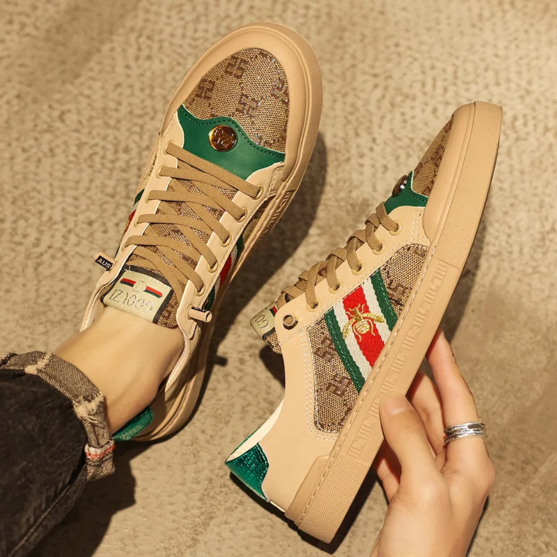 Cool Zooey Bee Dir Shoes Men's Spring Breathable Retro Luxury Couple Board