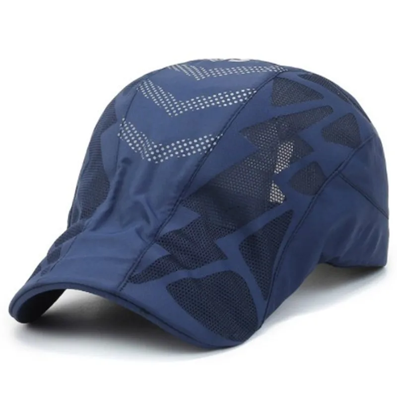 

2022 Summer New Men Women Mesh Breathable Berets Anti-UV Casual Sports Caps Adjustable Size Couples Fishing Hats Multicolor