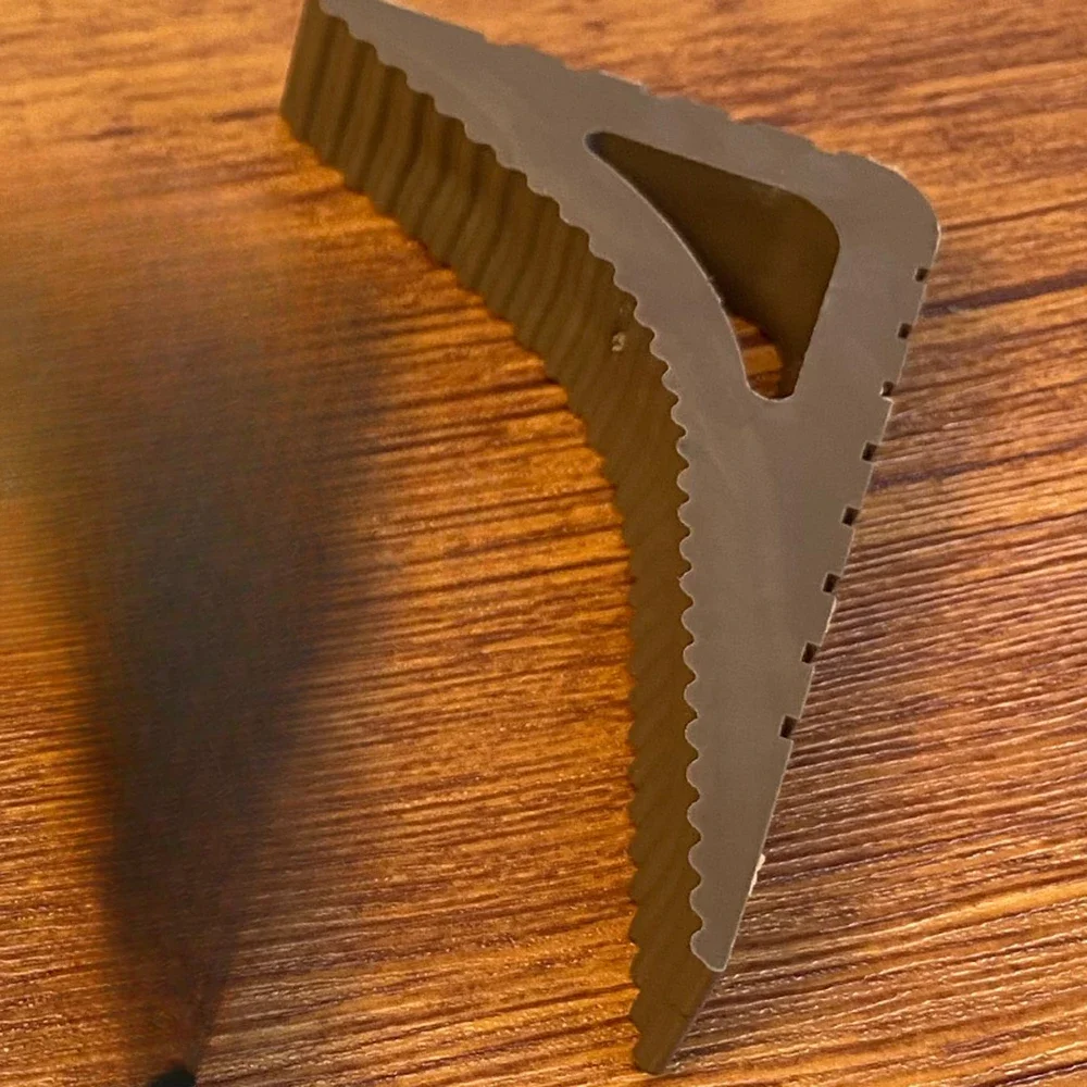 

Резиновый дверной стопор черный