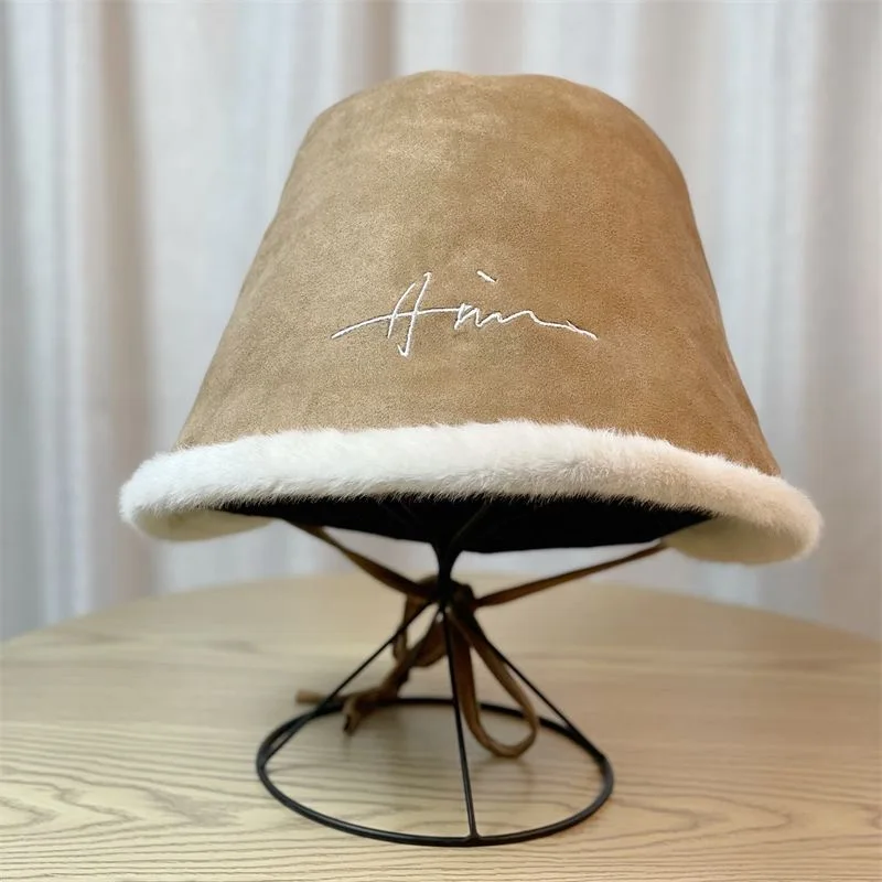 

Женская зимняя бархатная двухсторонняя утолщенная теплая Женская кепка для гольфа 골프프자 자 2023