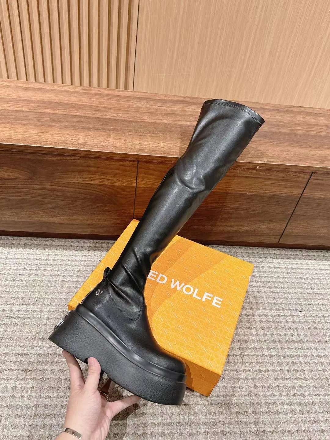 Женские обнаженные сапоги Wolfe высокие выше колена черные