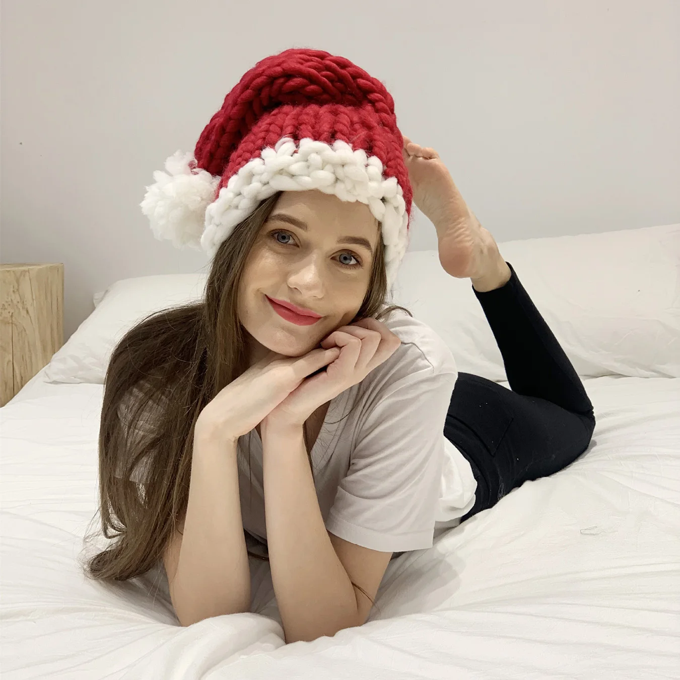 

Christmas Santa Claus hat hand woven thick wool hat long tail hat Christmas Halloween gift parent-child dress Holiday decoration
