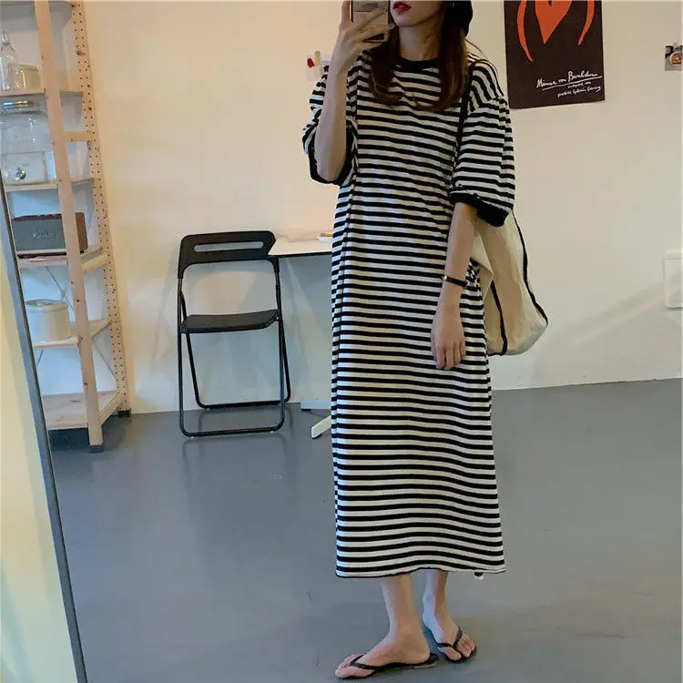 

Summer Striped Tshirt Dress Women Round Neck Contrast Color Fashion Loose Casual Midi Dresses Ladies Button Two Pronged Robe