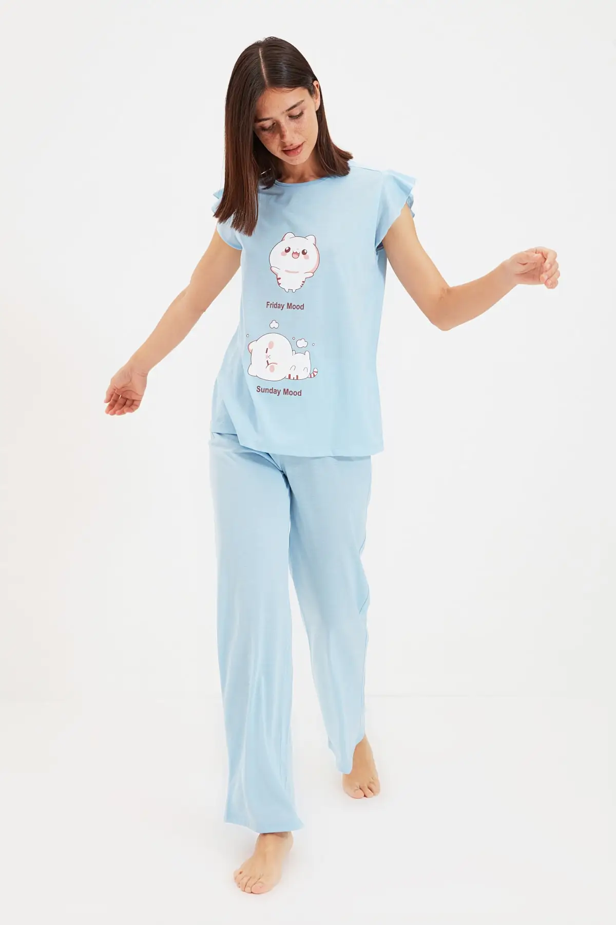 

Trendyol Printed Knitted Pajamas Set THMAW22PT0146