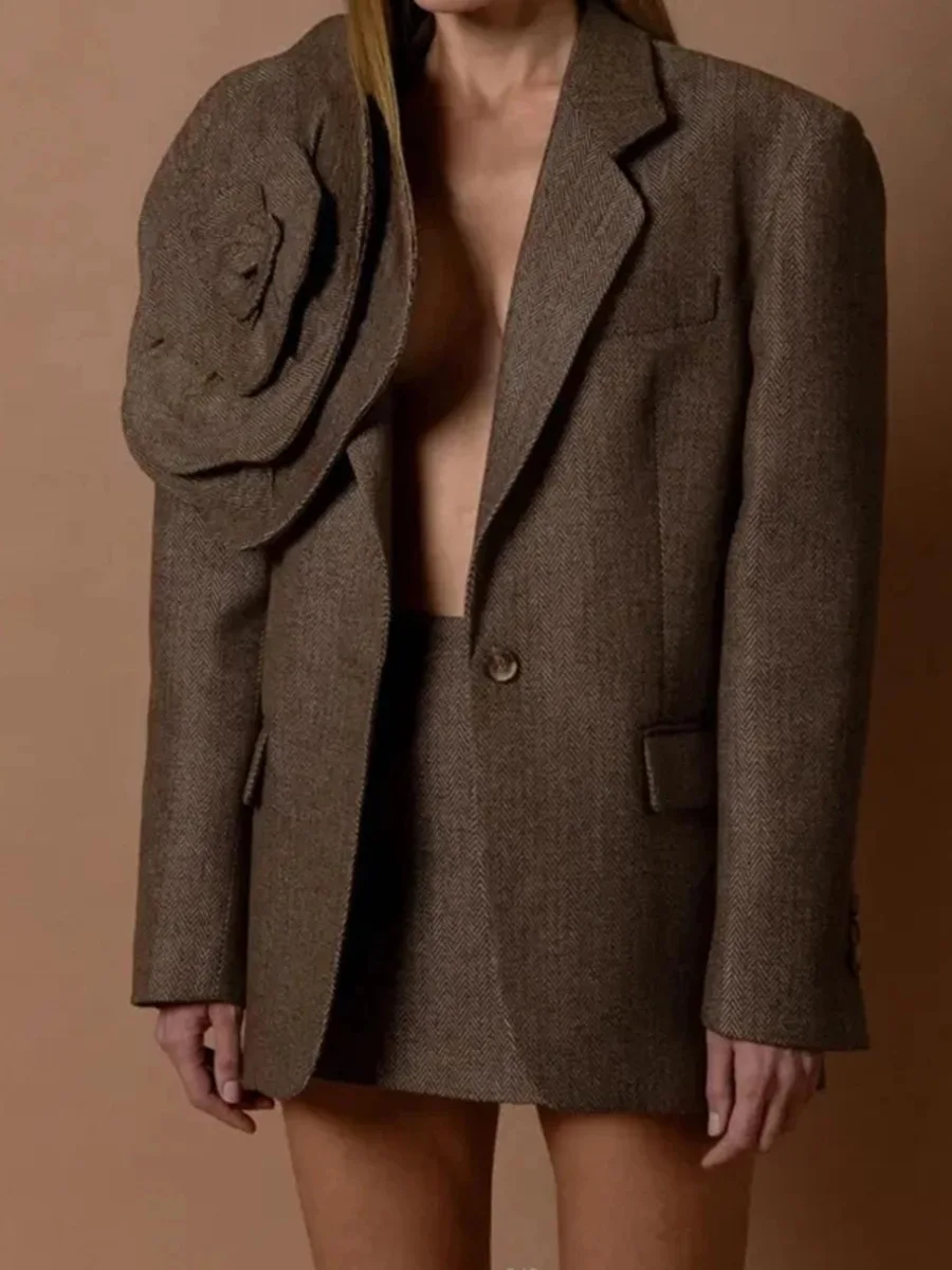 Женский однотонный пиджак в стиле ретро с литературным темпераментом и