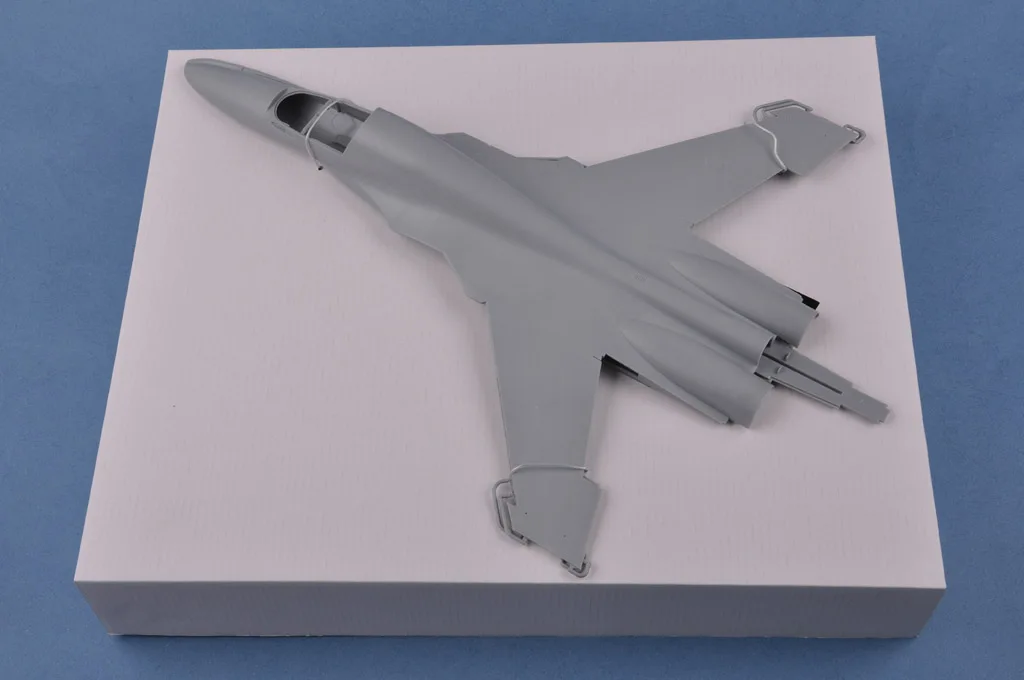 Фото HobbyBoss 81756 Масштабная модель 1/48 Российский истребитель-бомбардировщик Су-34 «Фуллбэк», пластиковый сборный конструктор №4