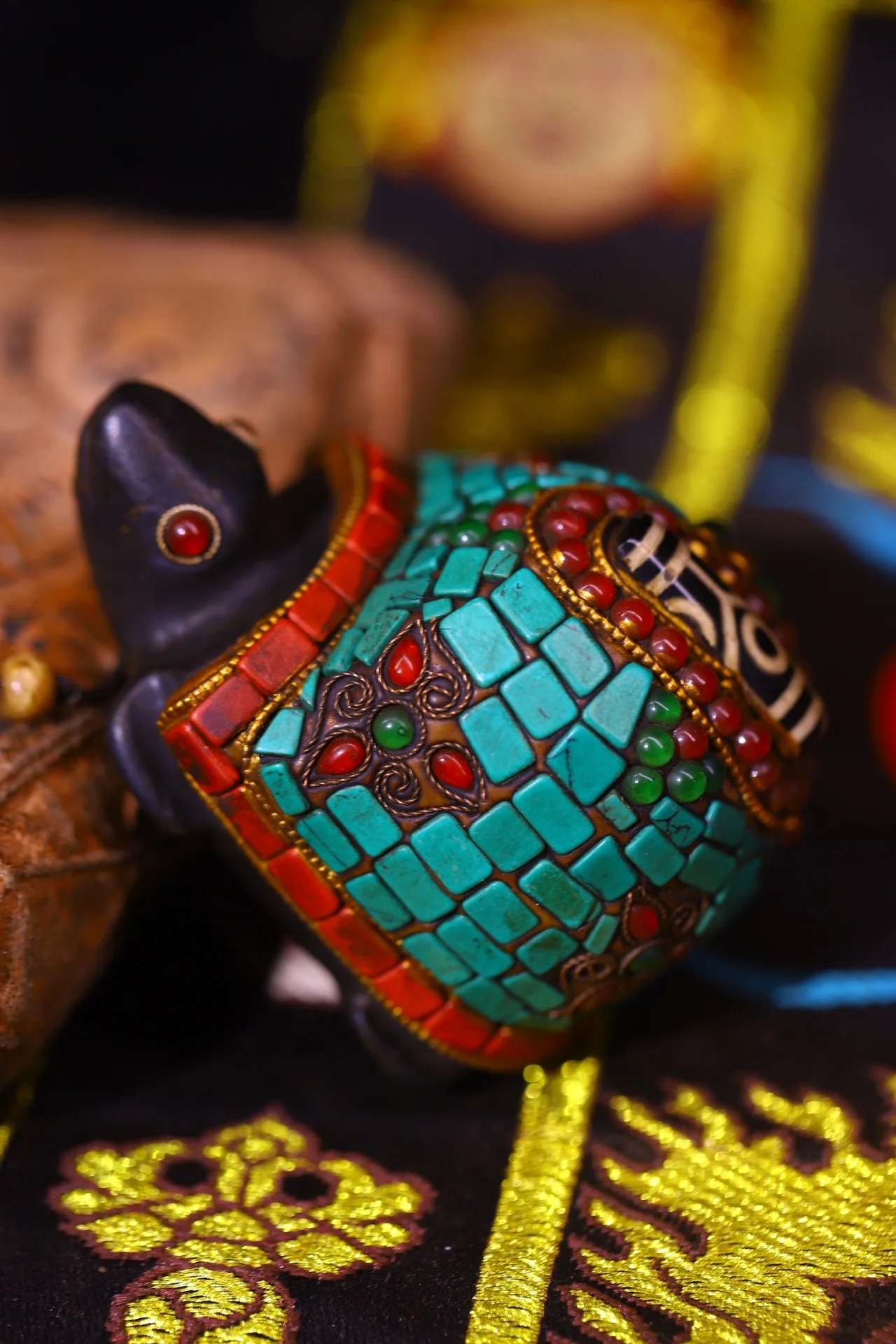 Коллекция тибетских храмов 2 дюйма старый натуральный метеорит мозаика