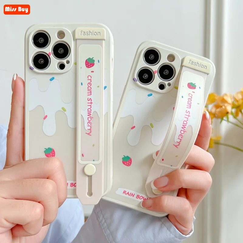 

Strawberry Milk Wrist Strap Liquid Silicone Case for Samsung galaxy A82 5G A03S F22 Note 20 Ultra A03 M52 A33 A53 A73 5g Cover
