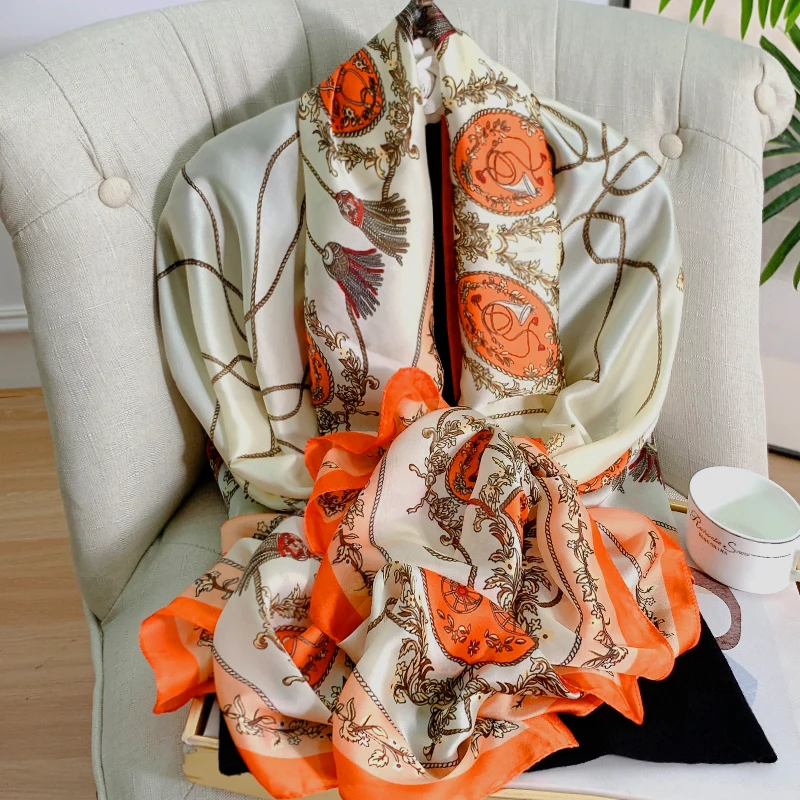 

2022 новый модный роскошный брендовый шелковый шарф женское солнцезащитное пляжное полотенце шали с буквенным узором женские банданы хиджаб...