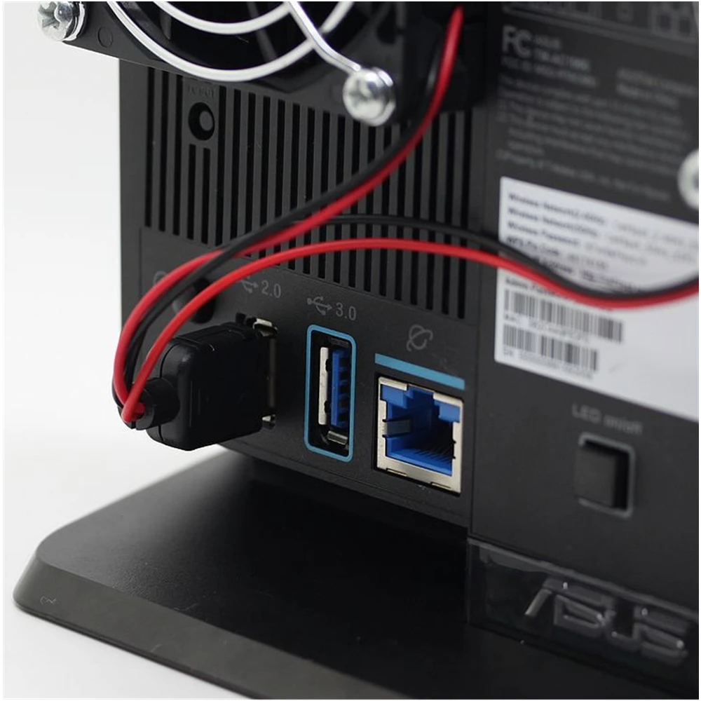 Охлаждающий USB-вентилятор для ASUS RT-AC68U AC86U EX6200 Tengda AC15 70x70x15 мм |