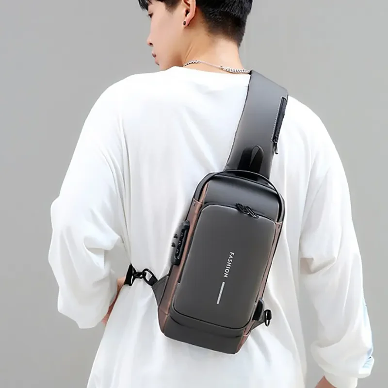 Рисунок 5 - Водонепроницаемая мужская сумка