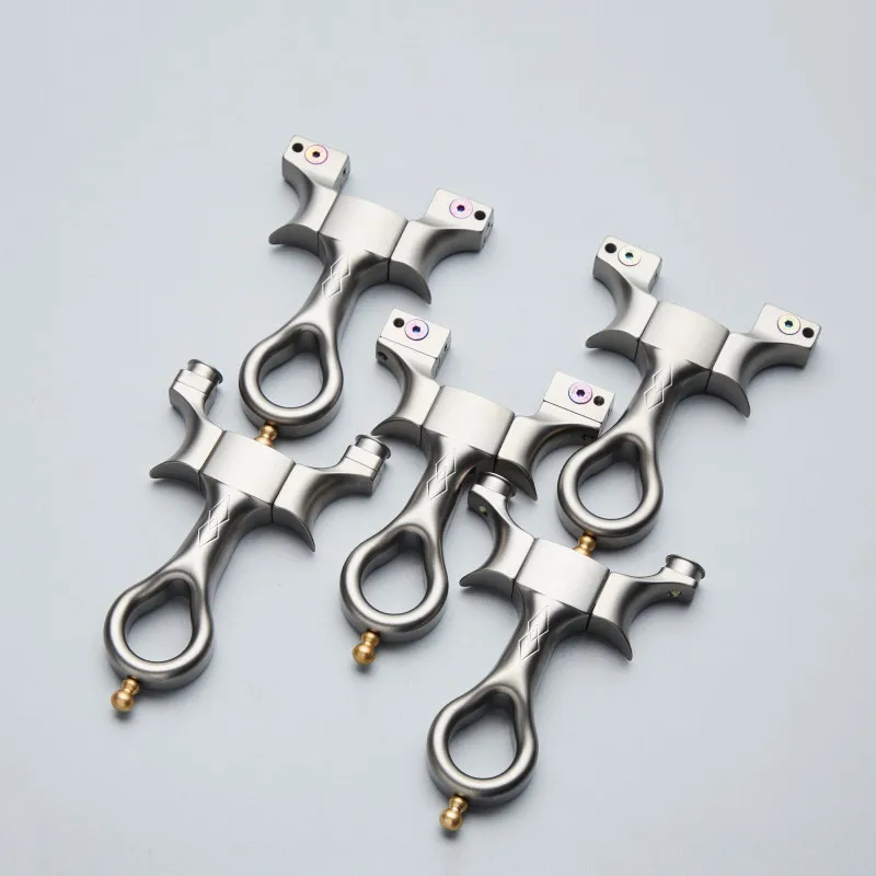 

New TC21 Titanium Alloy Slingshot Catapult Outdoor Hunting Shooting Sling shot with Powerful Flat Rubber Band For Sports