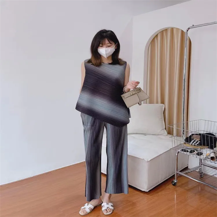 

Женский костюм миаке, плиссированный топ без рукавов с градиентом, повседневные Прямые брюки из двух предметов