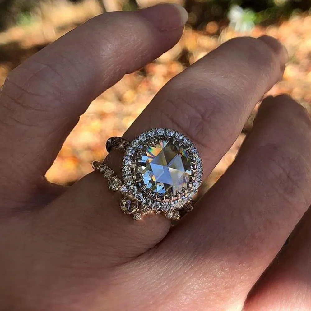 

HOYON Luxury 3 Carat Sparkling Diamond Ring for Women's 925 Silver Color Jewelry Vintage Big Diamond Wedding Engagement Ring