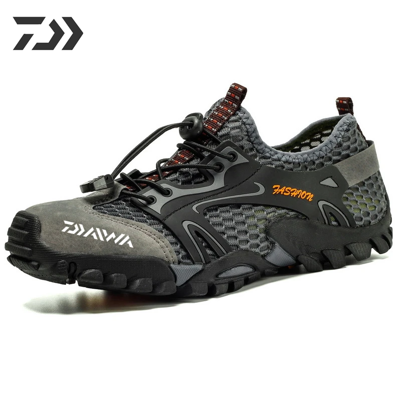 

New Daiwa Breathable Quick Dry Fishing Shoes Daiwa Non-slip Hiking Camping Outdoor Shoes Men Beach Outdoor Wading Water Shoes
