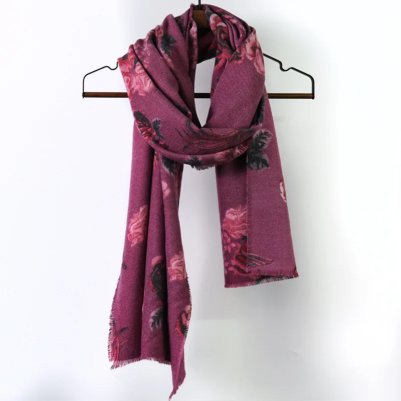 Шарф осень-зима шаль с принтом роз тренд Новинка женский теплый ветрозащитный