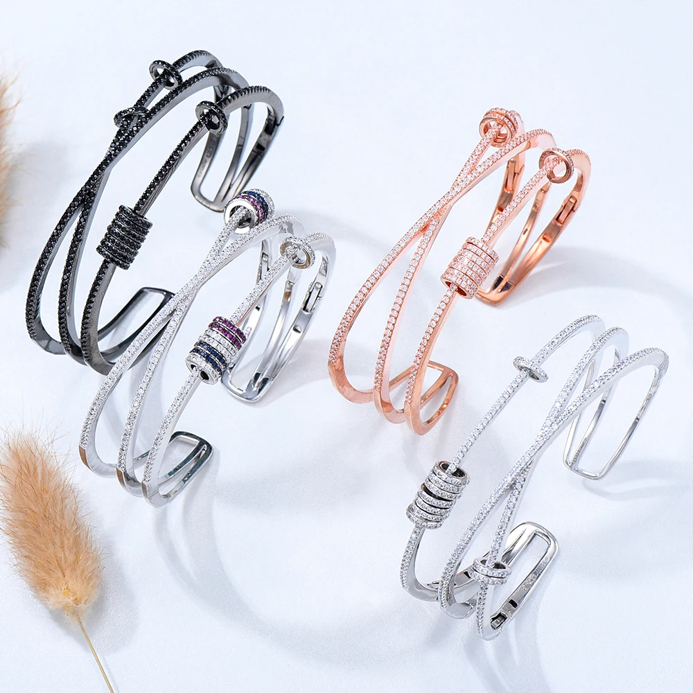 

Оригинальные роскошные толстые обручи Soramoore для женщин, Свадебный полный багет, вырезанный кубический цирконий, хрустальные драгоценные ка...