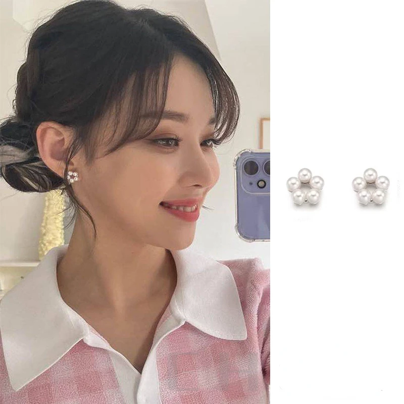 

KPOP AESPA Jinwenting Earrings S925 Silver Simple Earrings Korean Version Shell Beads Synthetic Pearl Hollow Flower Earrings AE