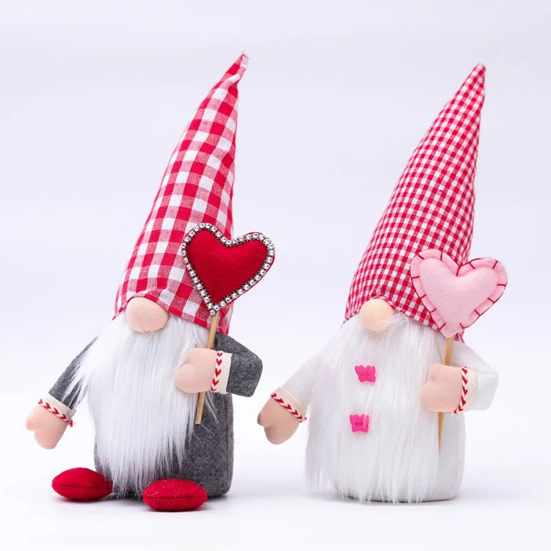 

Cross-Border Valentine's Day Plaid Love Shape Faceless Doll Creative Gift Fabric Doll Forest Elderly Decoration