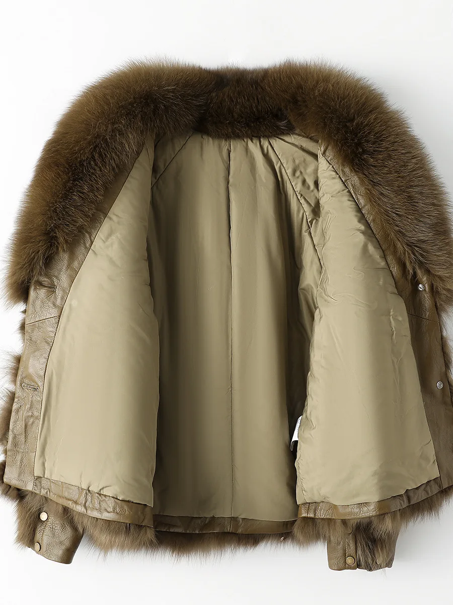 New Winter 2022 Fox fur coat Women's patchwork sheep fur large fur collar fashion coat