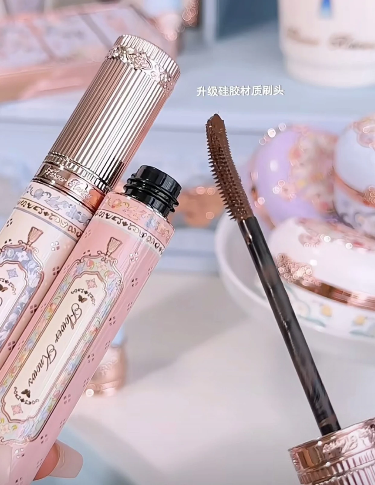 Тушь для ресниц с изображением бабочек и облаков 3 2 мл