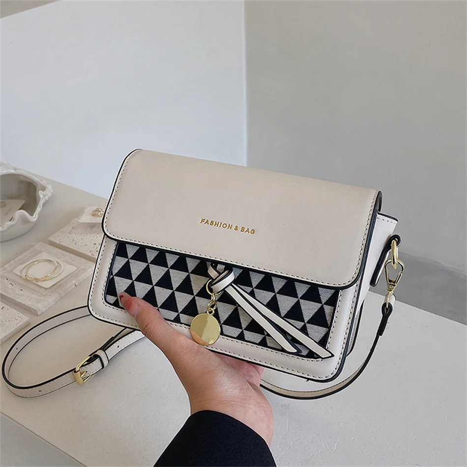 

Designer Women Shoulder Bags 2022 Trendy Square Clutch Bags Simple Casual Lady Crossbody Bag Fashion Phone Bags PU Purses