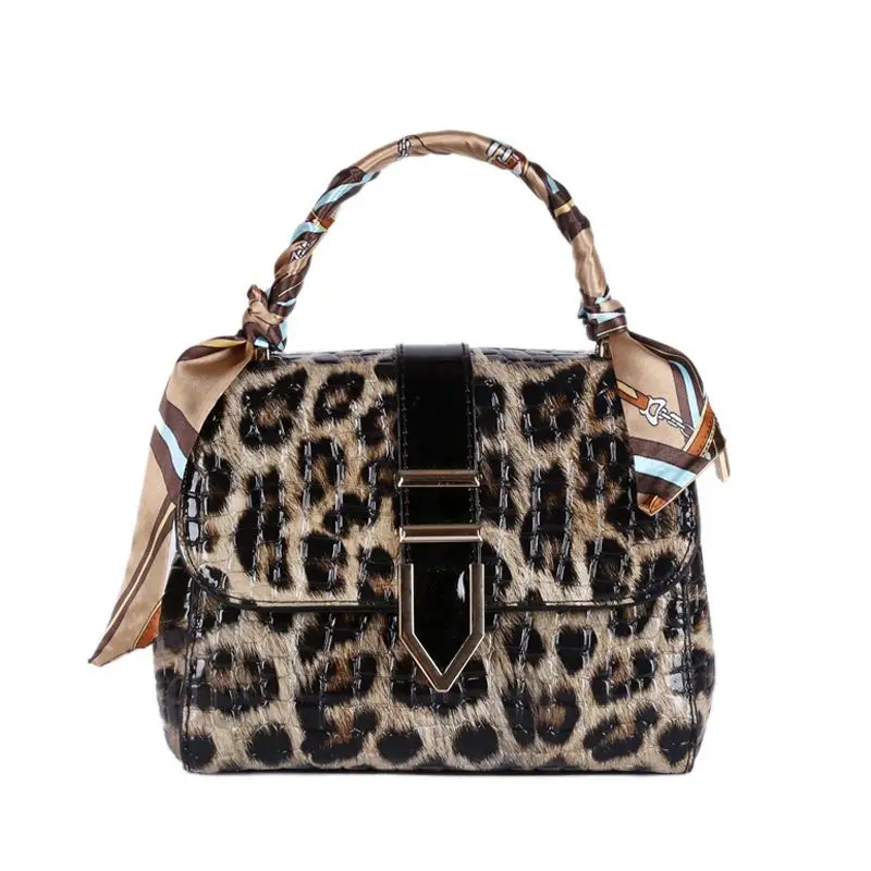 2023 New Women's Bag Large Capacity Leopard Pattern Handbag Fashionable And Simple Style Shoulder Bag Crossbody Bag For Women