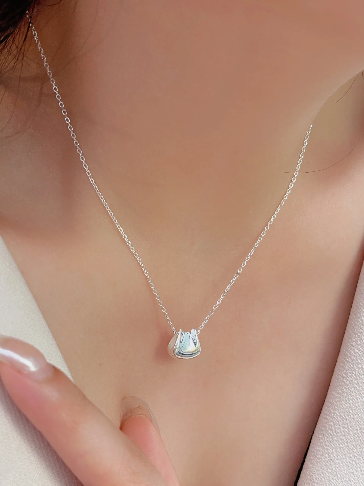 

Новое ожерелье из стерлингового серебра S925 пробы простой формы с дизайном зерна кукурузы, роскошное, популярное и креативное универсальное ювелирное изделие