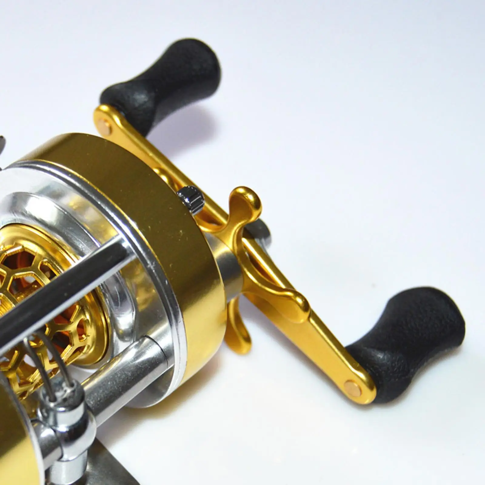 

W300 Left Right Hand Baitcasting Fishing Reel 5 0 1 Gear Ratio Gold R