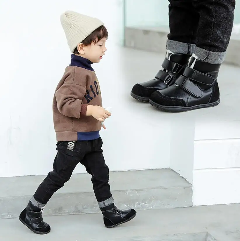 

2021 Winter new thick warm cotton shoes boys and girls genuine leather barefoot baby snow boots warm plus velvet plush boots