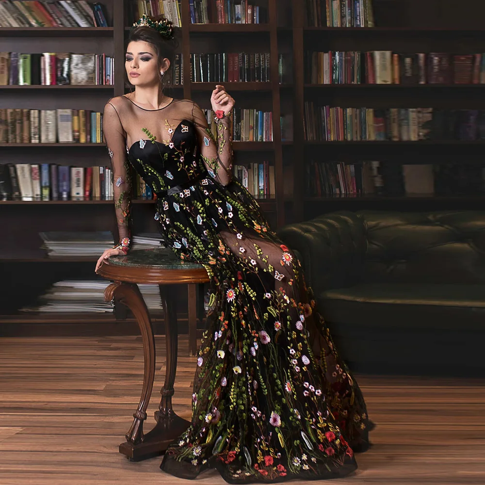 

Sexy Black Prom Dresses 2023 Jewel Neck Long Sleeves Evening Dress Flowers Backless Celebrity Party Gowns A-line فساتين السهرة
