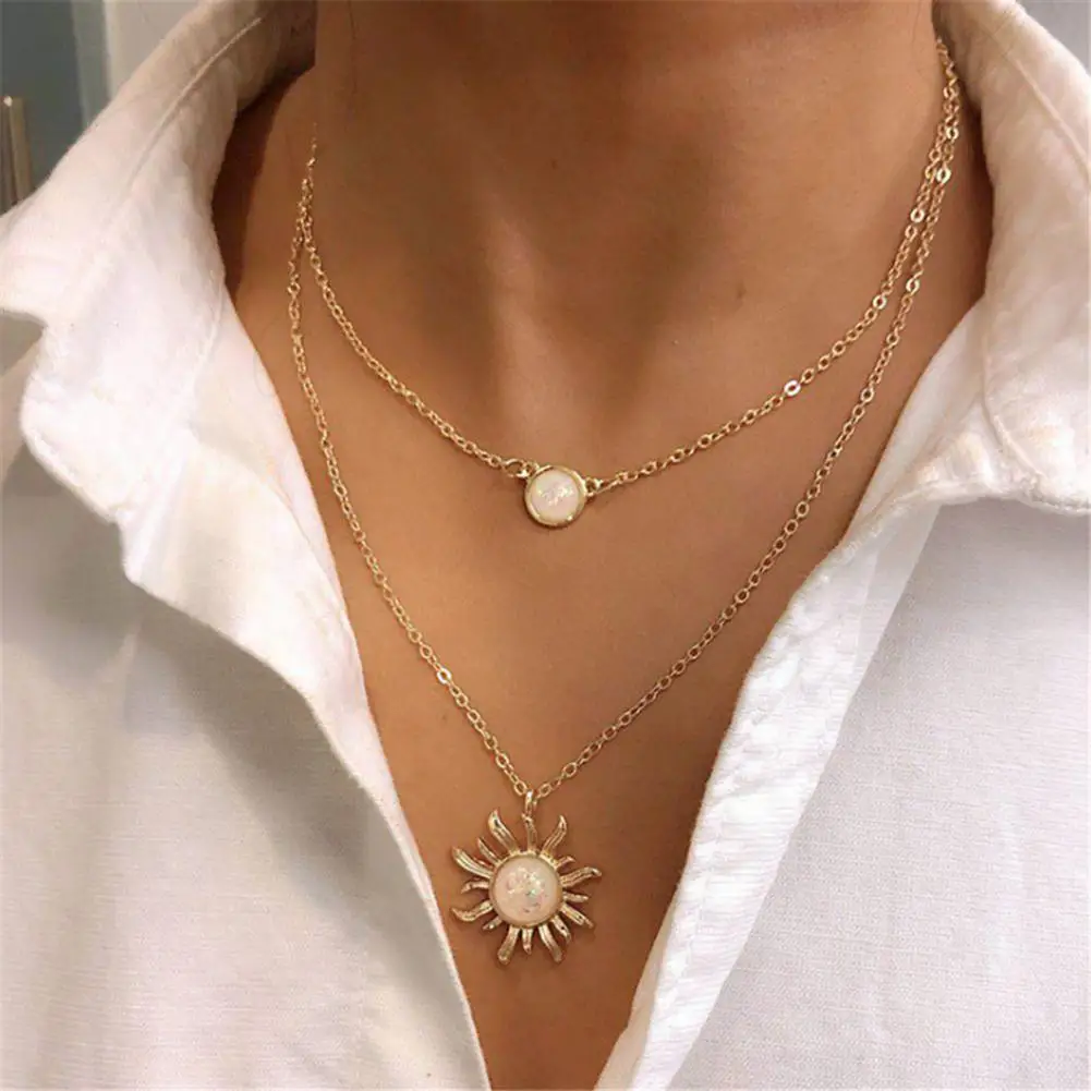 

Women Pendant Necklace Two Layers Sunflower Jewelry Exquisite Bright Luster Necklace Jewelry Gifts